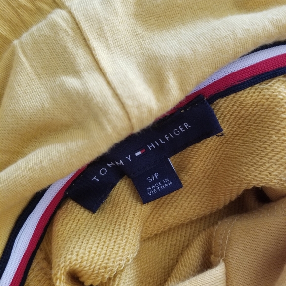 Tommy Hilfiger Colorful Logo Hoodie Sweater - Picture 4 of 4